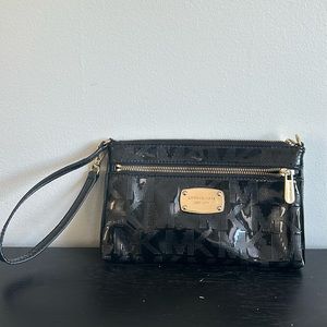 Black Shiny Leather Michael Kors Wristlet
